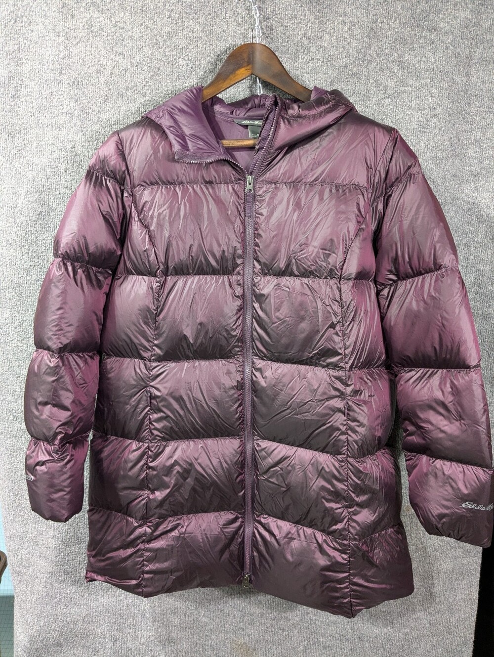 Eddie Bauer Women's Purple Hooded Puffer Coat Size  XL
